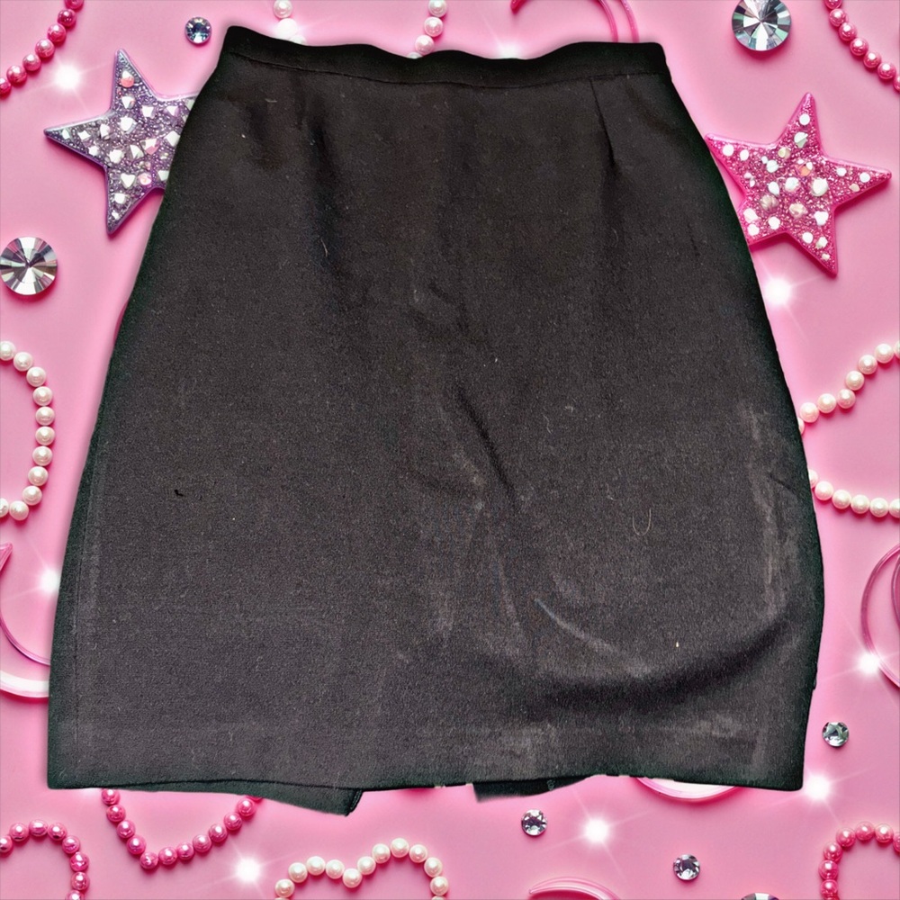👀‼️Prada Black Knee-Length Wool Pencil Skirt